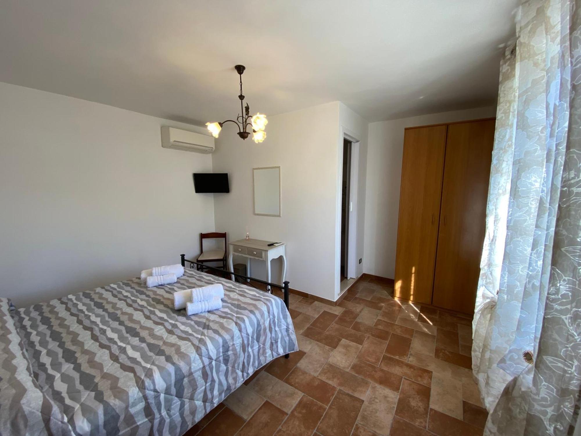 La Casa Di Nonna Tella Panzió Lenola Kültér fotó