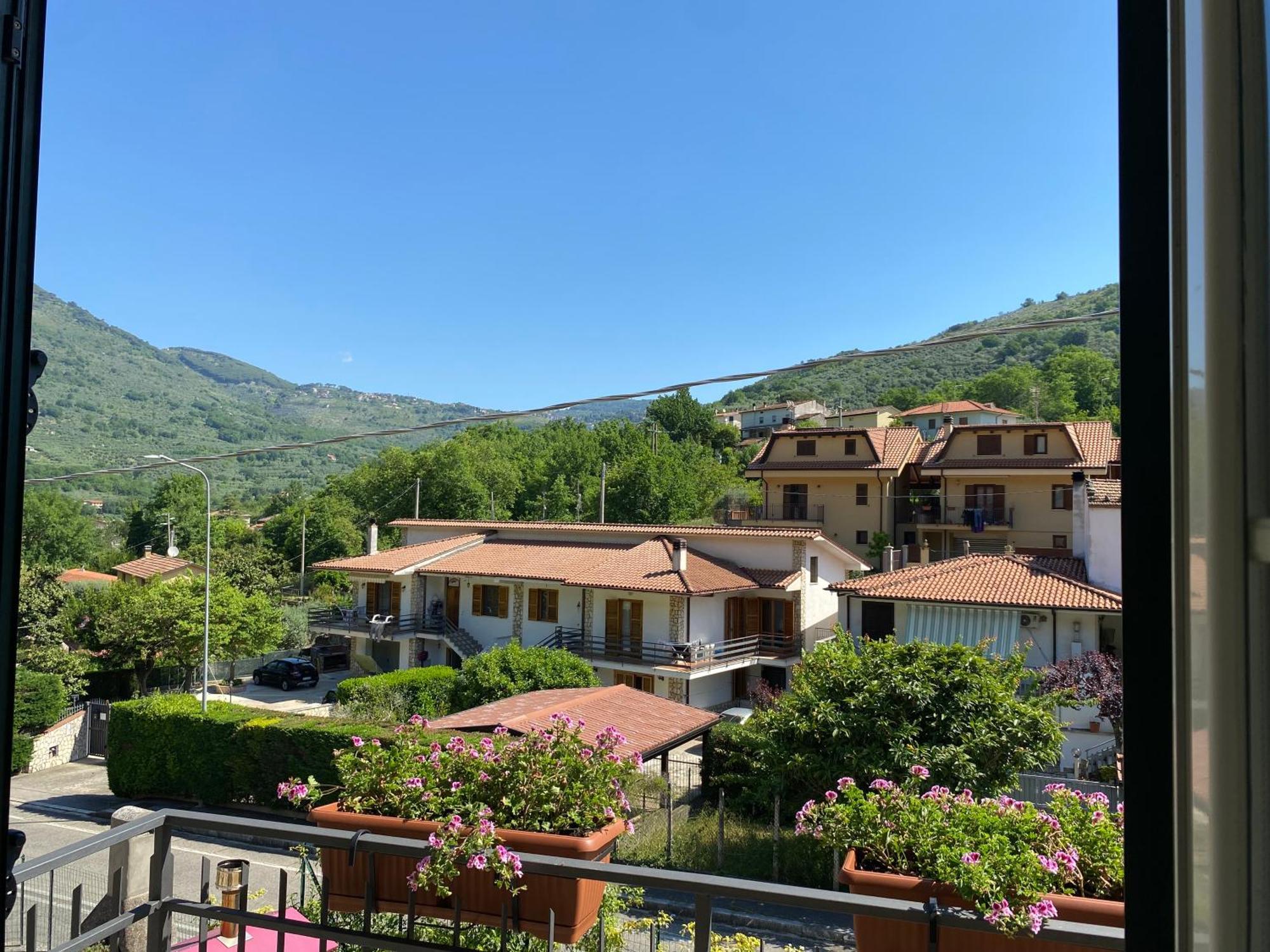 La Casa Di Nonna Tella Panzió Lenola Kültér fotó